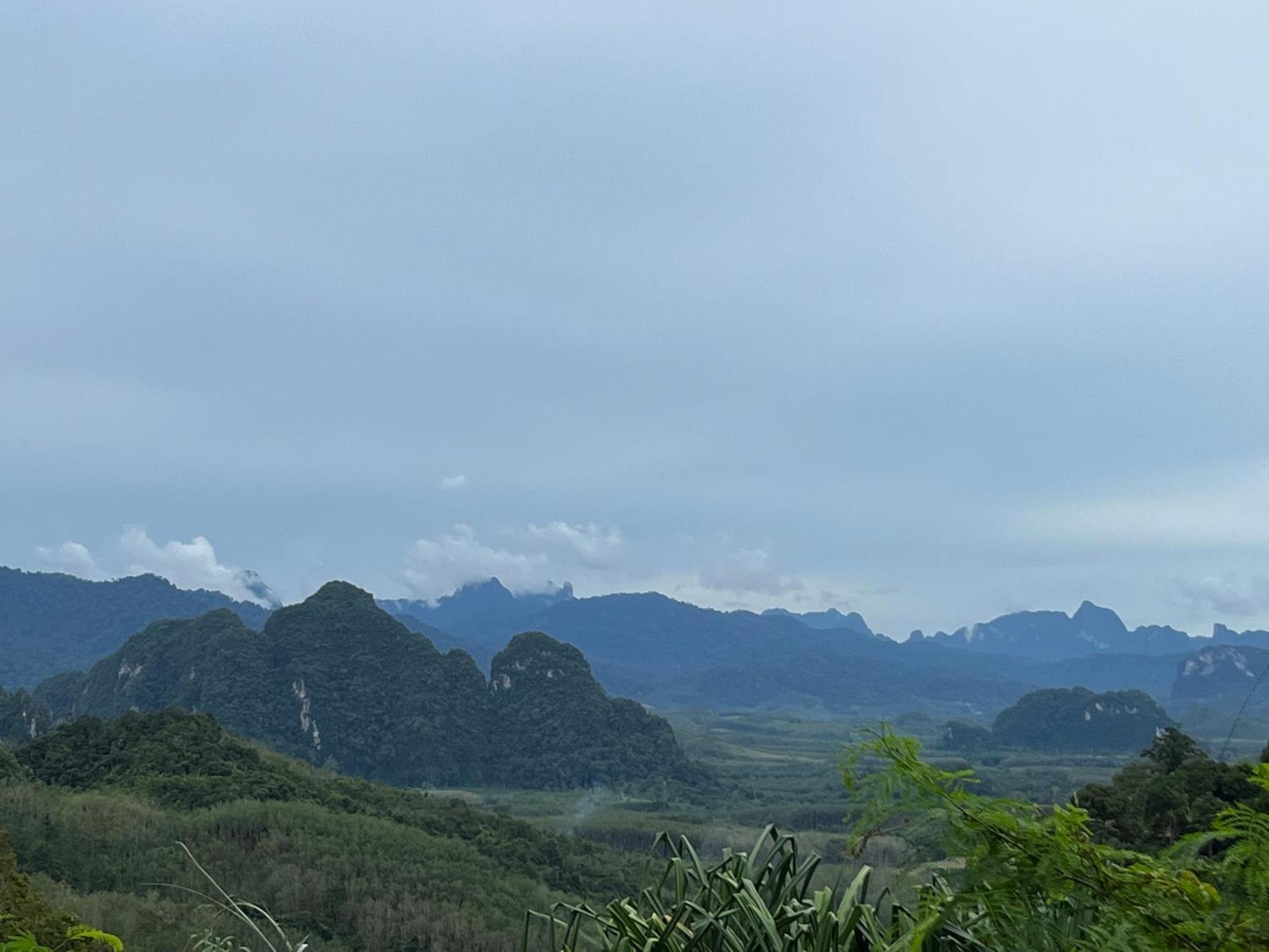Khaosok River Camp Khao Sok National Park Exterior foto